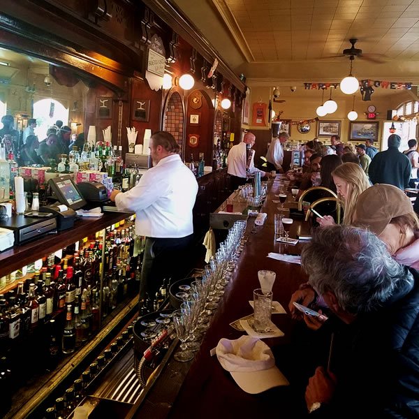 San Francisco Voici Comment Preparer Le Celebre Cafe Irlandais Du Buena Vista Cafe 10 Raisons Fr