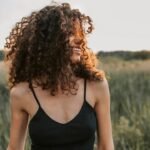 10 raisons d’oser les cheveux bouclés au naturel